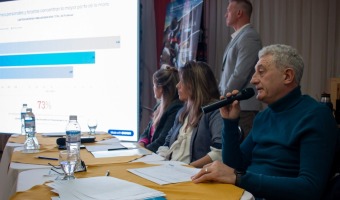 EL INTENDENTE GUSTAVO BARRERA DISERT� ANTE EMPRESARIOS TUR�STICOS Y FUNCIONARIOS EN EL PRIMER ENCUENTRO PRODUCTIVO TUR�STICO